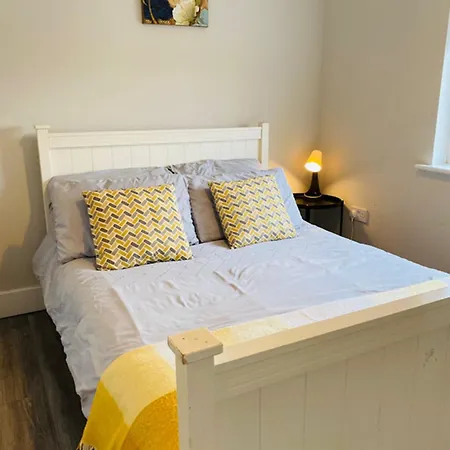 Holiday home Bay Area House, *