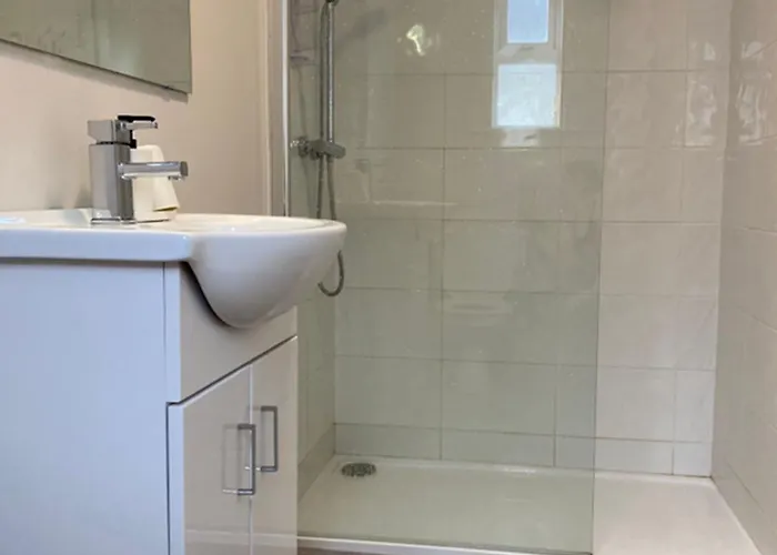 Bay Area House, Dom wakacyjny